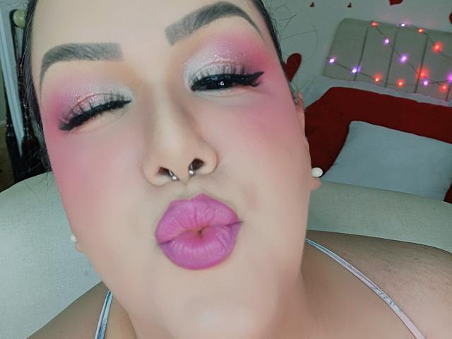 GiannaMorrys - Live porn &amp; sex cam - 28861193