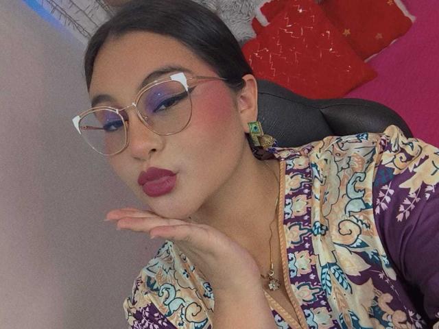 HelueJamil - Live sex cam - 28863248