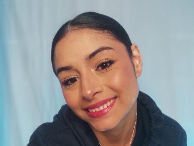 EmilyVv - Live sex cam - 28865078