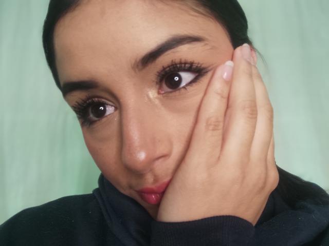 EmilyVv - Live sex cam - 28865195