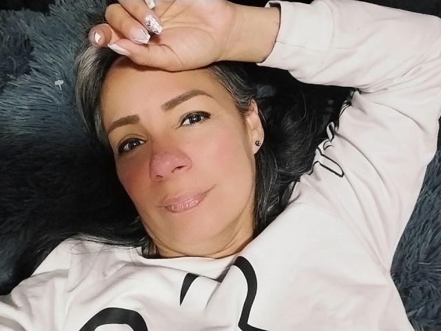 LailaCastillo - Live porn &amp; sex cam - 28865402