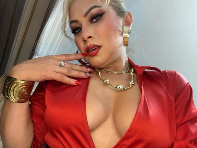MisseScarleth - Live porn &amp; sex cam - 28865642