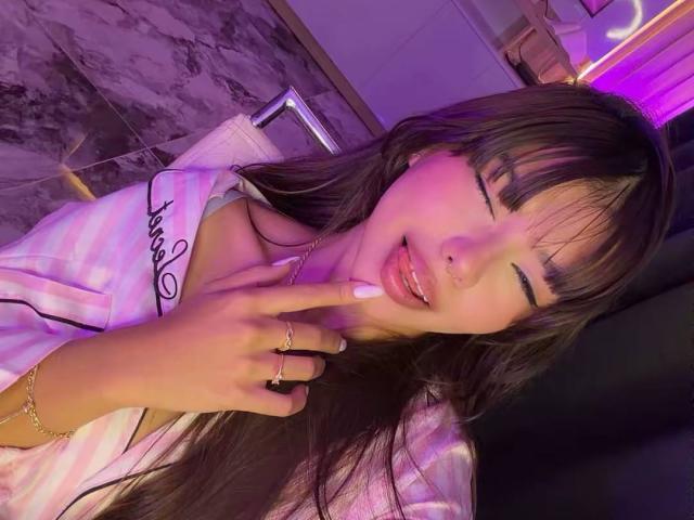 PrincessMiley - Live sexe cam - 28866956