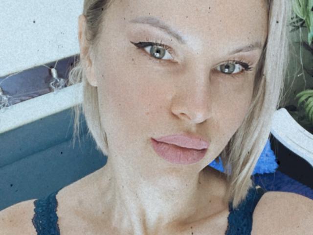 BelleLisaG - Live porn &amp; sex cam - 28867088