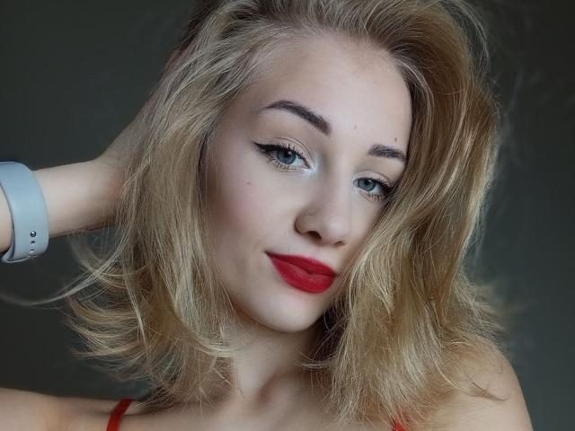 LunaBell - Live porn &amp; sex cam - 28867841