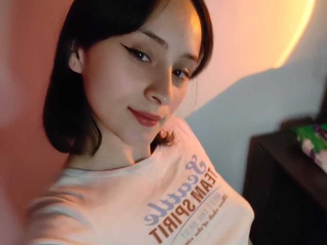 AnnieLamberth - Live porn &amp; sex cam - 28868546