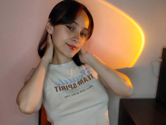 AnnieLamberth - Live sex cam - 28868549