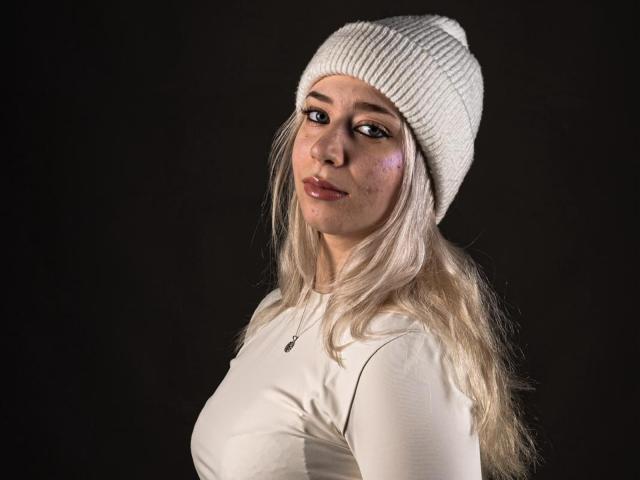 BeckyThaissa - Sexe cam en vivo - 28869674
