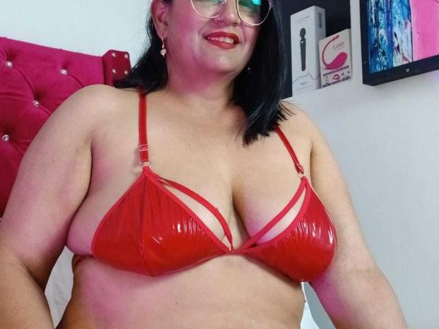 RubyRosh - Live sexe cam - 28870709