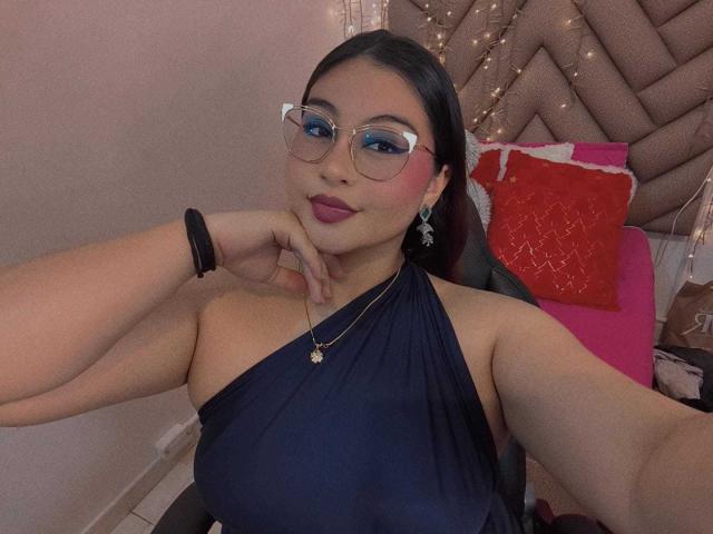 HelueJamil - Live sex cam - 28871924