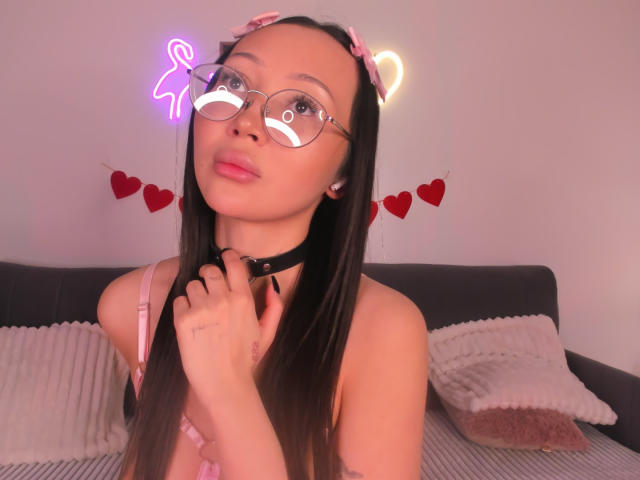 NaomiAsian - Live sexe cam - 28876670