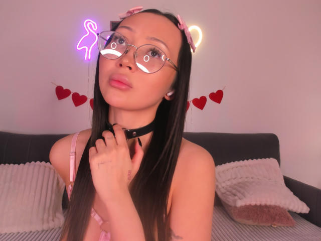 NaomiAsian - Live sexe cam - 28876673