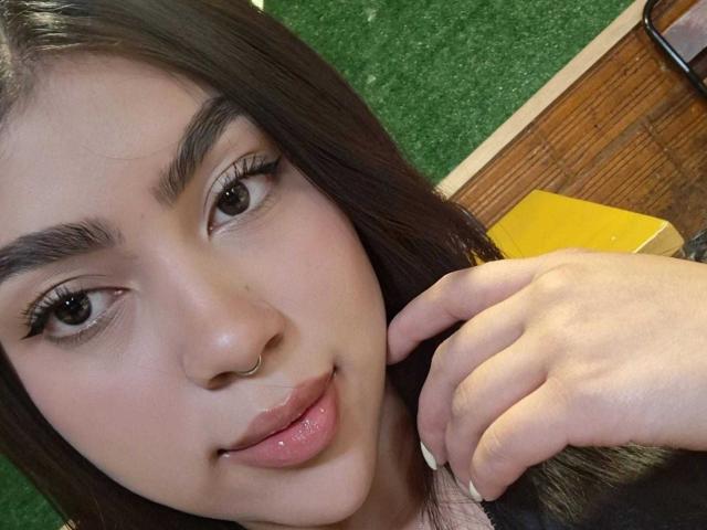 CelesteDiLuca - Live sex cam - 28878419