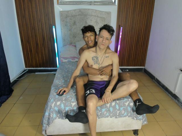 JuanAndLuke - Live sexe cam - 28880750