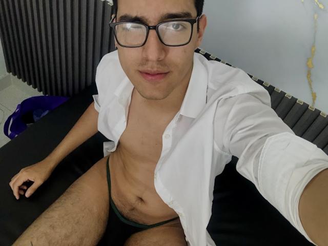 NicholasFinn - Live sexe cam - 28881038