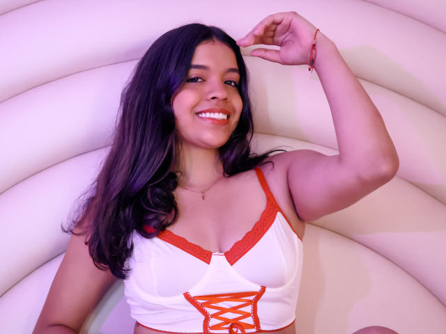 LiinaSantacruz - Live sex cam - 28882547