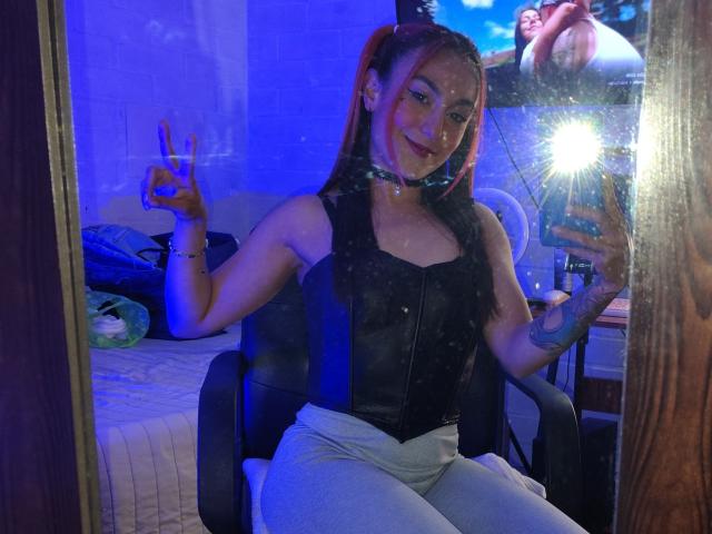 AmyStreetwise69 - Camera khiêu dâm &amp; quyến rũ trực tiếp - 28893728