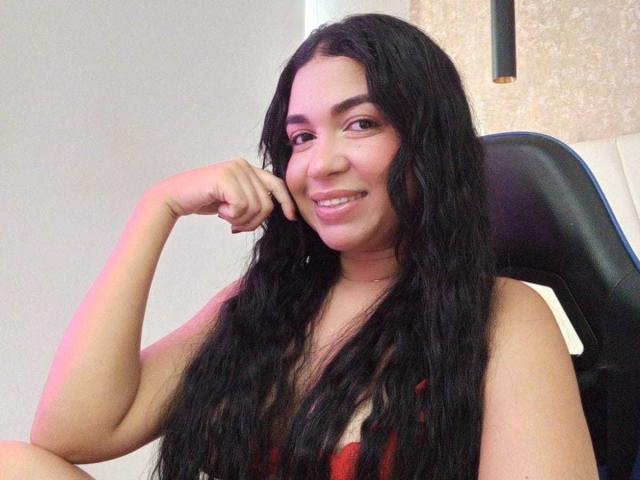 AliceSmity - Live Sex Cam - 28897031