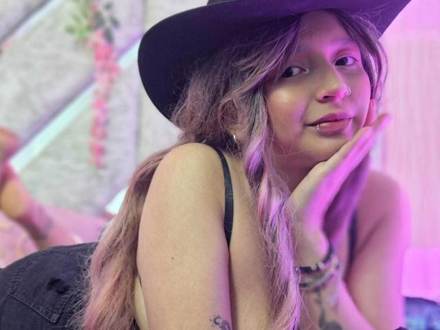 CandySwan - Sexe cam en vivo - 28898306