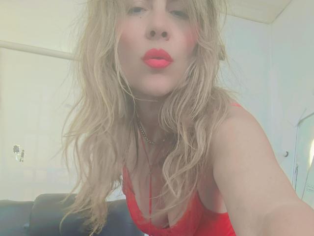 Maytena - Live Sex Cam - 28900136