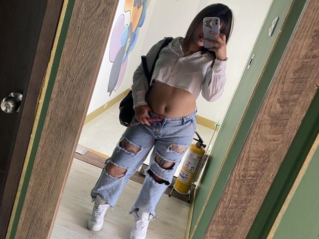 AnikaFleur - Live sex cam - 28900160