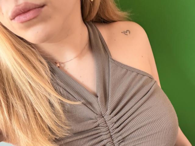 SugarrX - Live porn &amp; sex cam - 28903436