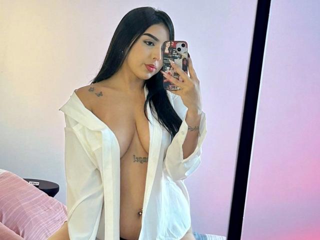 BellaVibes - Live porn &amp; sex cam - 28904357