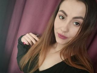 KendyOwers69 - XLoveCam cam model profile and statistics
