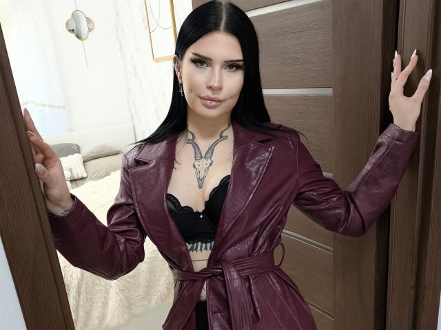 TattooDolly - Camera khiêu dâm &amp; quyến rũ trực tiếp - 28906385