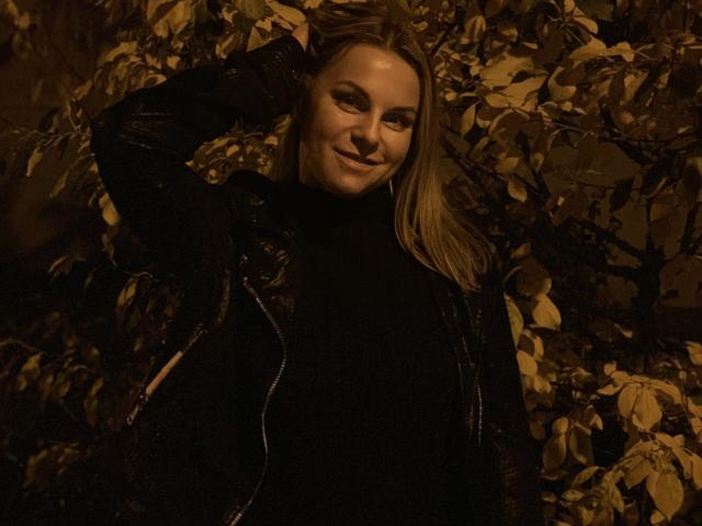 BelleLisaG - ライブポルノ&amp;セックスカム - 28907504