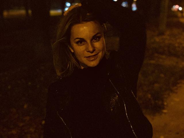 BelleLisaG - Sexe cam en vivo - 28907534