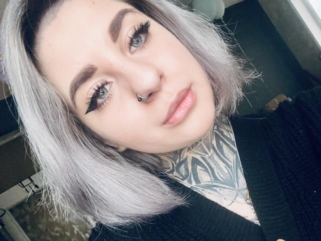 AllisonXAlfred - Live sex cam - 28908425