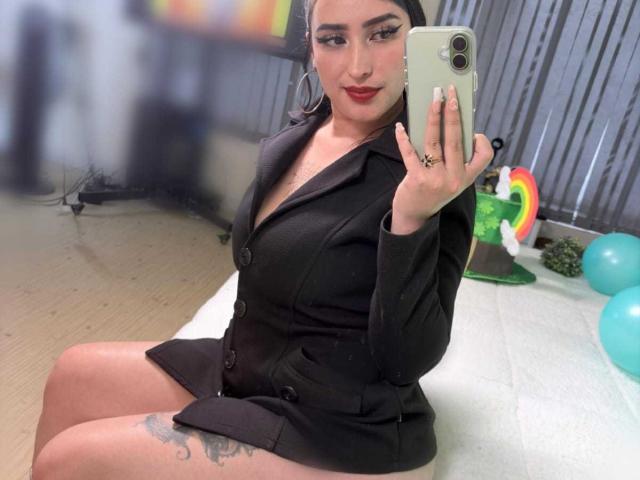 Chloey69 - Live sexe cam - 28909664