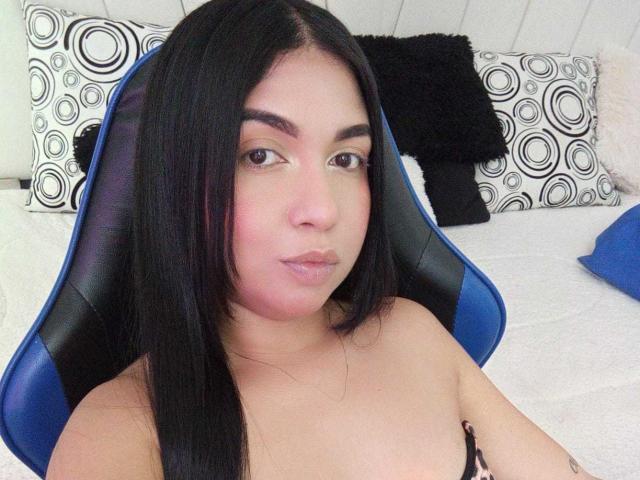 AliceSmity - Live sex cam - 28909904