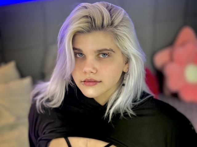 JoannLowe - Sexe cam en vivo - 28910813