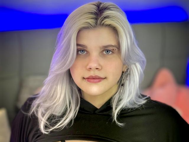 JoannLowe - Live sex cam - 28910819