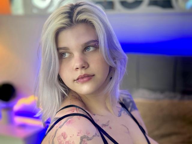 JoannLowe - Sexe cam en vivo - 28910822