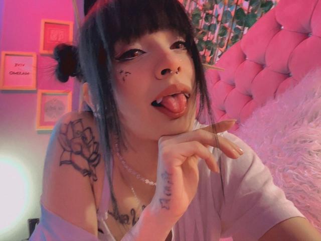 LaurenEvie69 - Live sex cam - 28915493