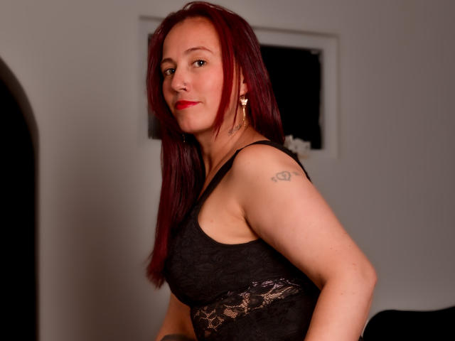 ChloeZenit - Camera khiêu dâm &amp; quyến rũ trực tiếp - 28915943