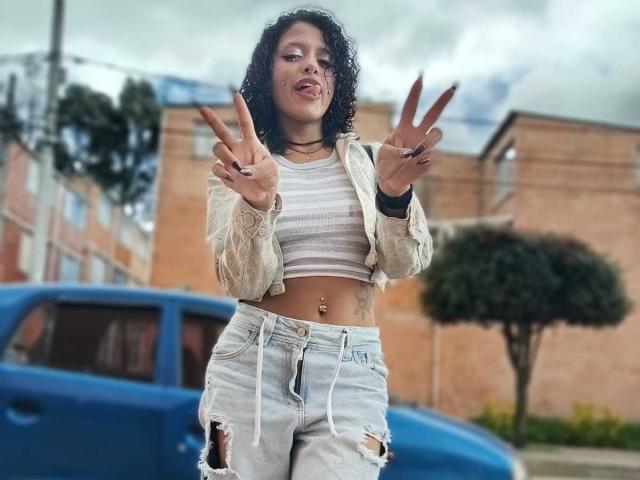 LunaKeller - Live sex cam - 28917548