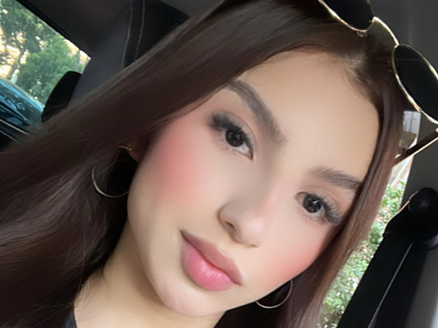 MilanMoon - Live porn &amp; sex cam - 28919594