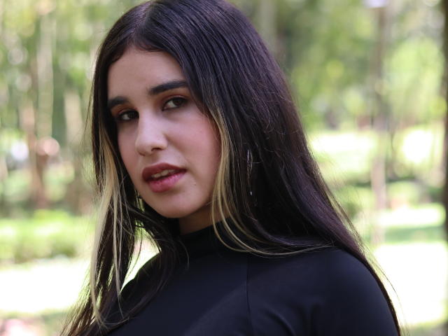 KatieDesirX - Live Sex Cam - 28920371