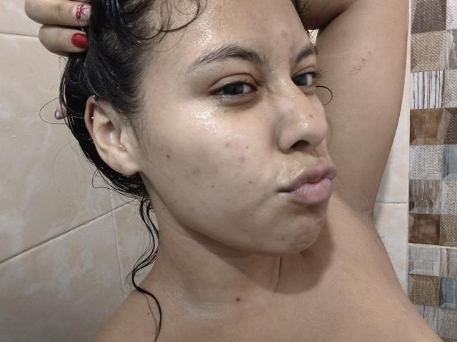 MarilynHills - Live sex cam - 28922165