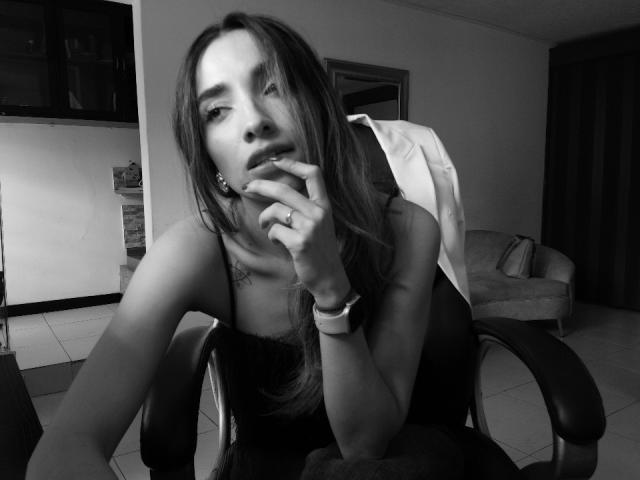 AdharaCooperr - Sexe cam en vivo - 28926884