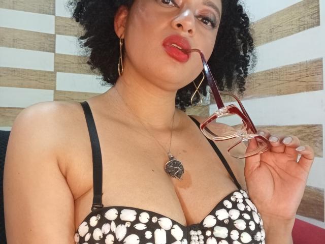 VioletaSwitch - Live sex cam - 28927379