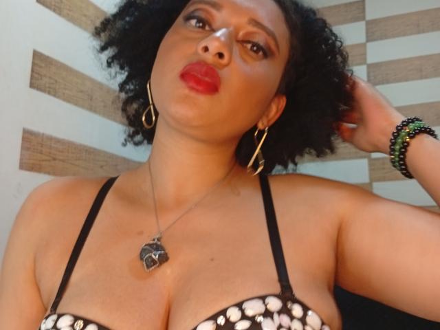 VioletaSwitch - Live sex cam - 28927394