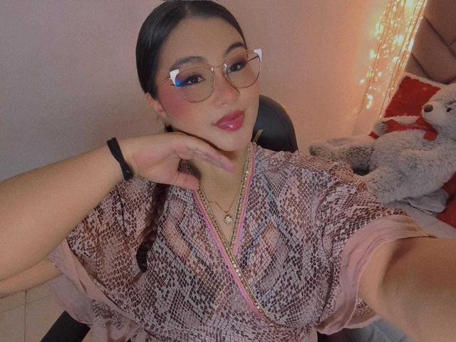 HelueJamil - Live sex cam - 28929437