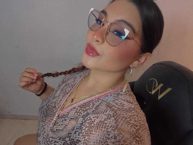 HelueJamil - Live sex cam - 28929452