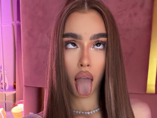 ClaraBenatti - Live sex cam - 28931441