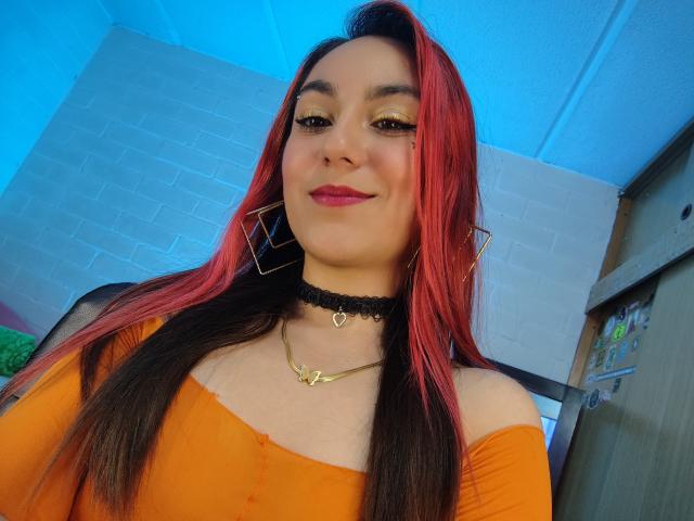 AmyStreetwise69 - Live porn &amp; sex cam - 28933766